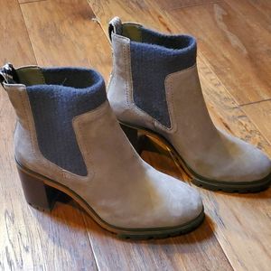 Super cute, BRAND NEW heeled slip-on boots. Vince Camuto, gray, 9.5
